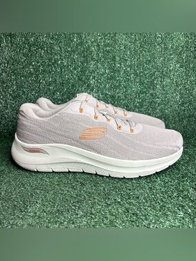 Skechers Mens Arch Fit 2.0 Road Wave 232701WW Beige Running Shoes Size 14 Wide